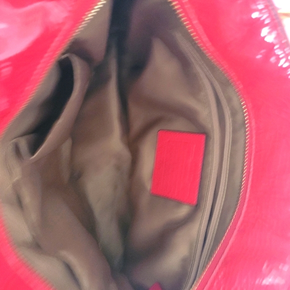 Coach patent leather red purse - Picture 6 of 7